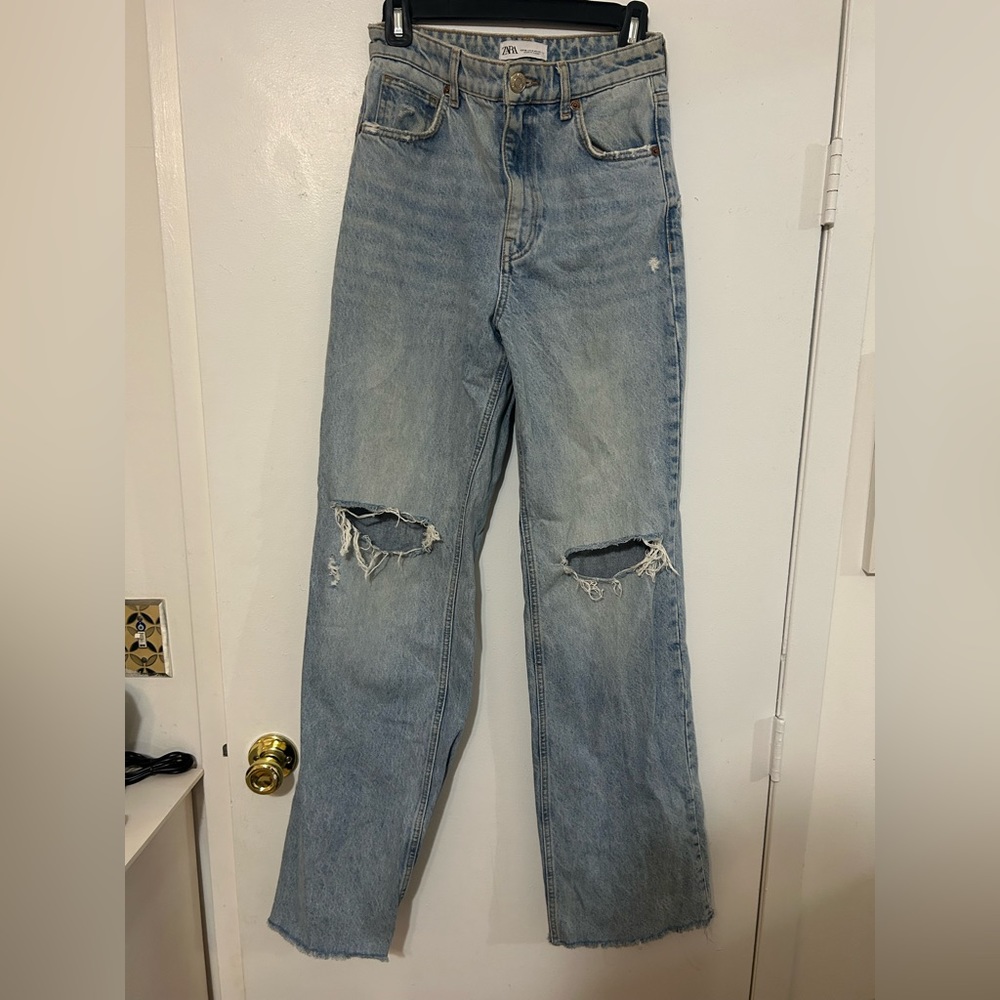 Zara 90s High Rise Jeans - size 4